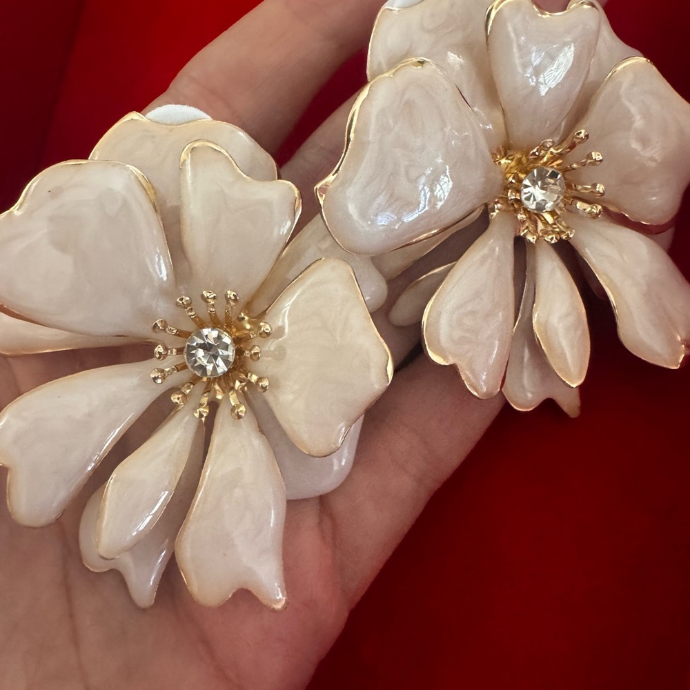 Large Flower Earrings Statement Piece #Oldmoney S… - image 6